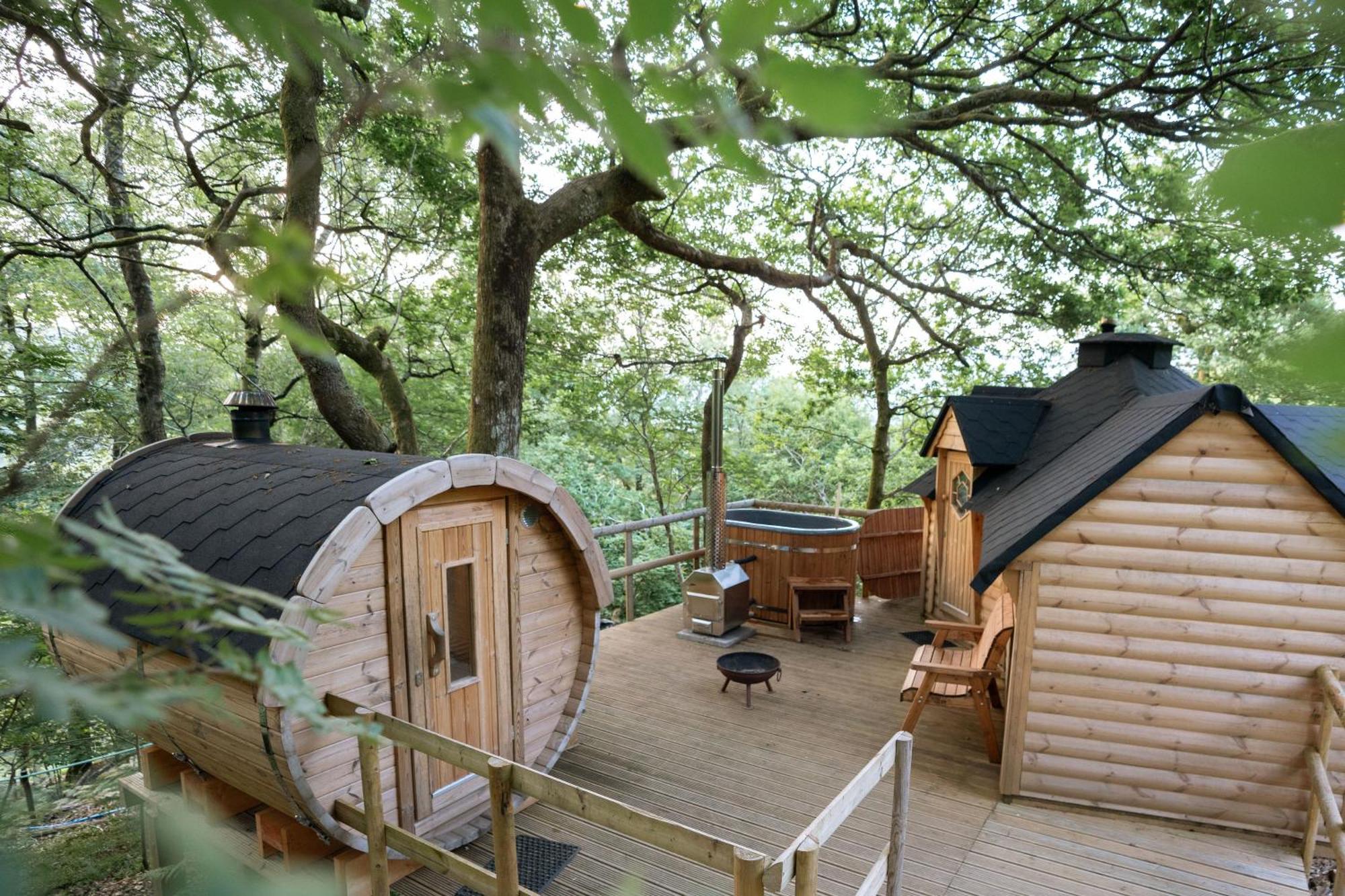 Chestnut Tree House With Hot Tub & Sauna Бармут Екстер'єр фото