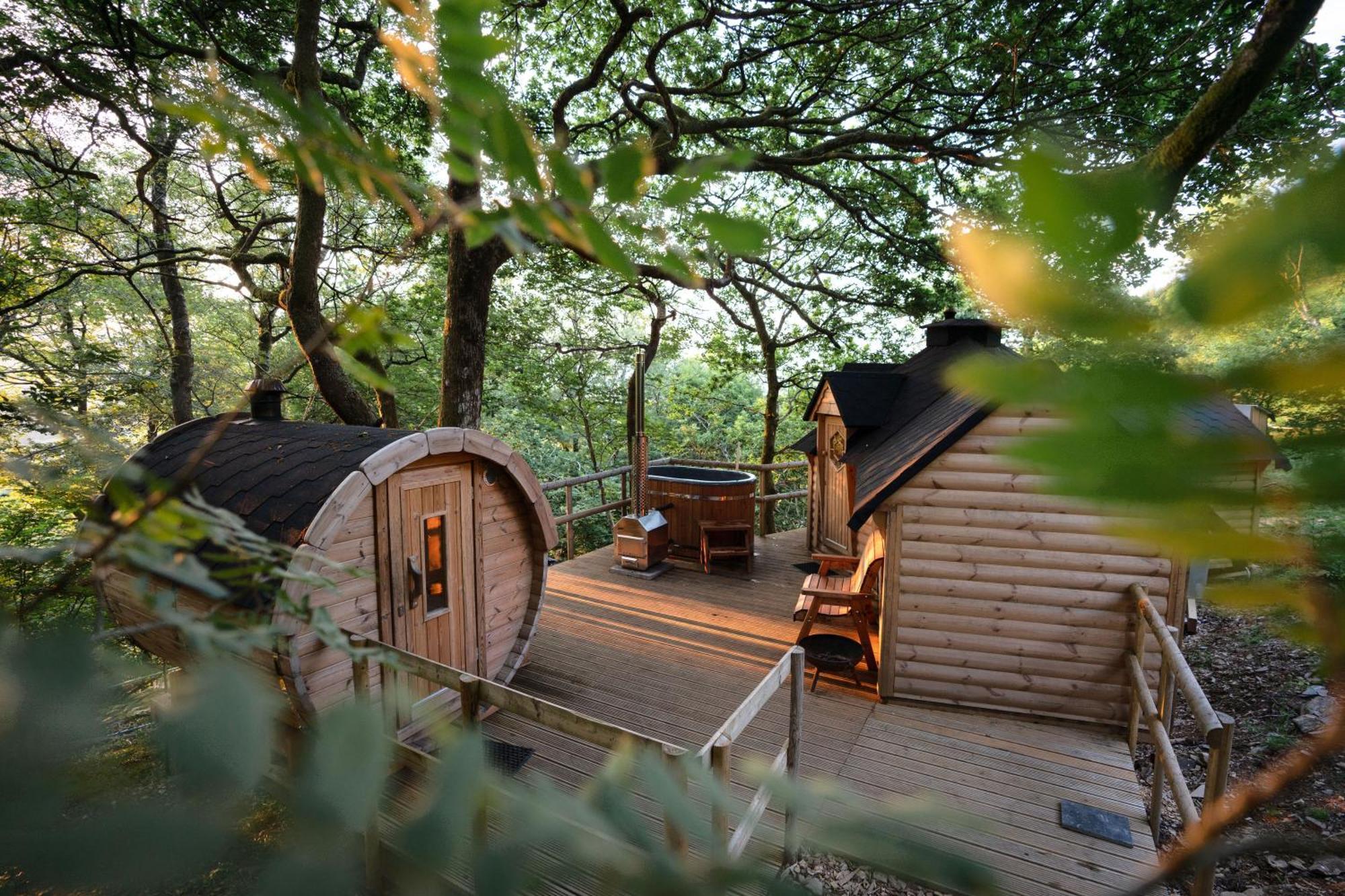 Chestnut Tree House With Hot Tub & Sauna Бармут Екстер'єр фото